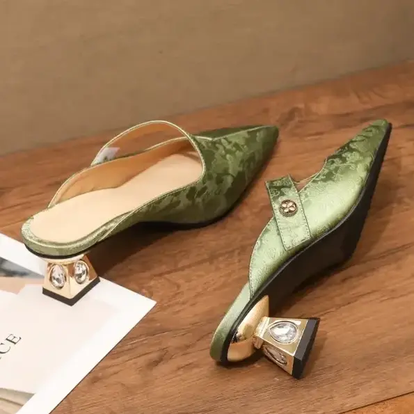 CT720 – Women’s sandals wear with skirt half slippers mid-heeled shoe (3)