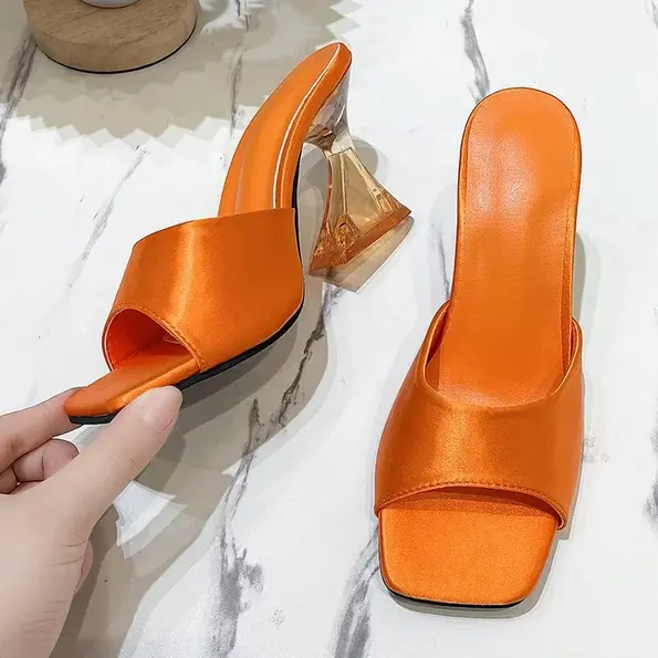 CT1223 – Women’s casual cloth one-line special-shaped transparent thick heel high shoes (4)