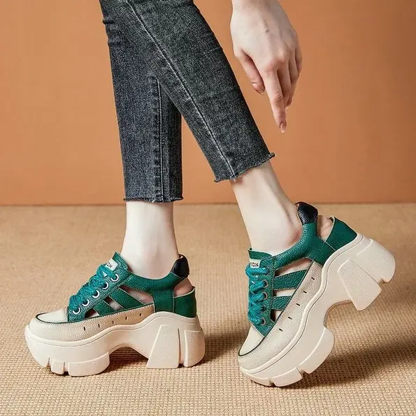 CT1232 – Women’s summer outdoor hollow shoes with inner height increase, casual leather shoes (2)