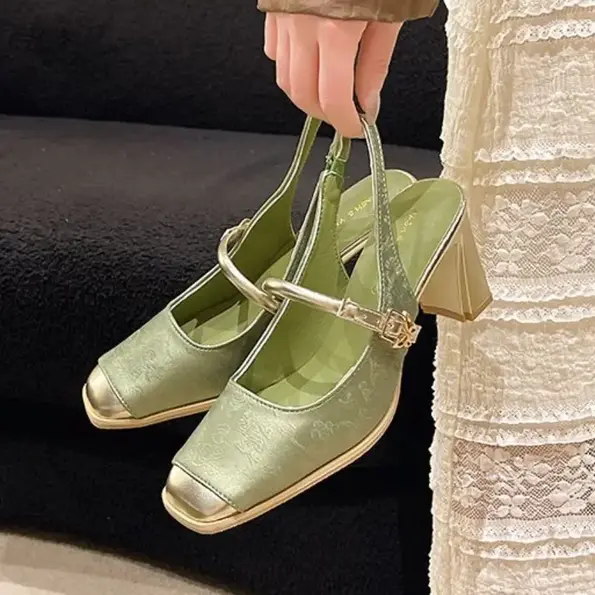 CT525 – Women’s new summer Chinese high heels, Internet celebrity hot square head thick heel sandals (6)