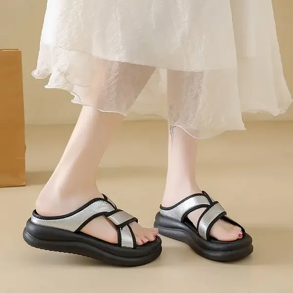 CT261 – Women’s new style flip flops, beach shoes, with skirt sandals (6)