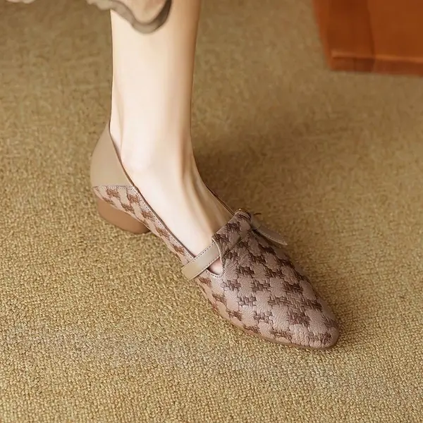 Brand special price red dragonfly leather soft sole single shoes