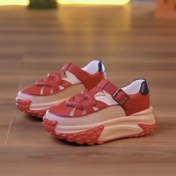 High-quality, chunky, odor-resistant, casual shoes