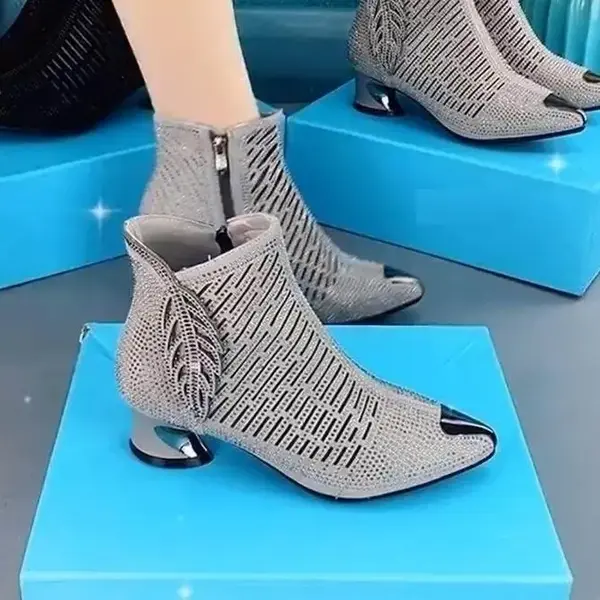 Stock : Summer New Women’s Shoes