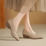 CT1269 – Brand Special Offer Genuine Leather Retro Single Shoes (2)