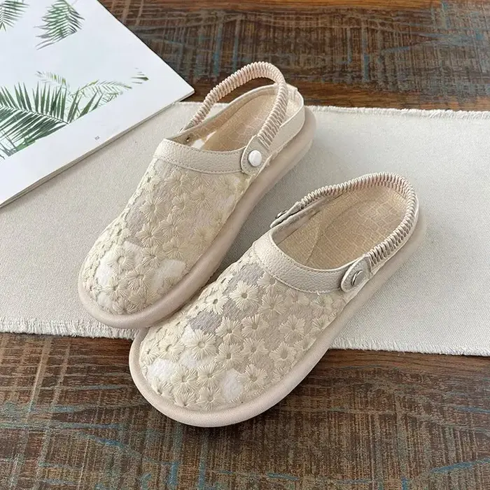 CT1280 – Women’s lace mesh sandals (2)