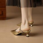 CT1298 – Brand Special Offer Genuine Leather Closed-Toe Mules Women’s (2)