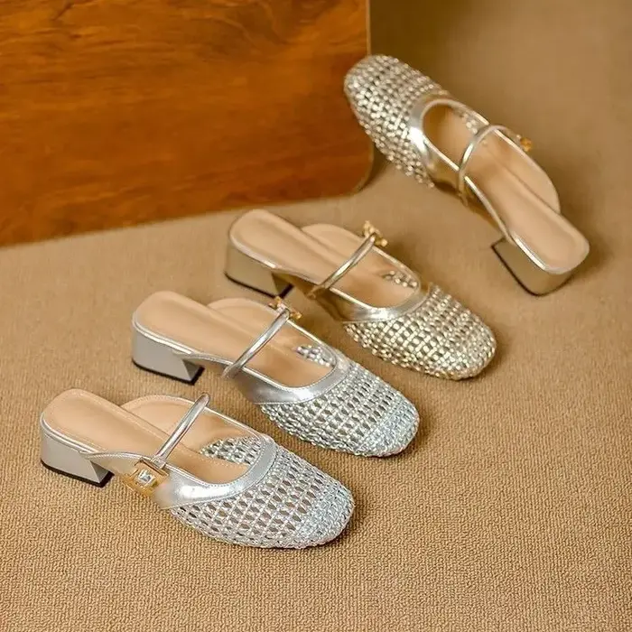 Popular Style One-Strap Closed-Toe shoe for Women