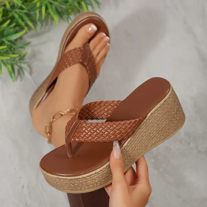 CT335 – Thick-Soled Height-Increasing shoe’s (7)