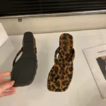 CT1314 – Versatile and Fashionable Wedge Sandals (6)
