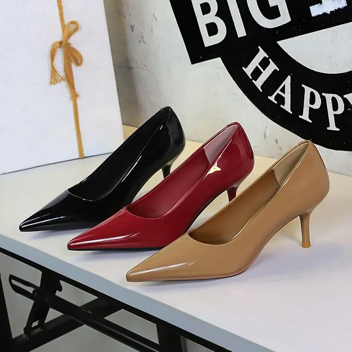 Thin High Heels for Socialites