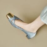 CT1317 – French Square-Toe Mid-Heel Chinese-Style (1)