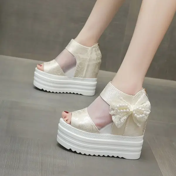 Women’s Mesh Wedge Platform Shoes