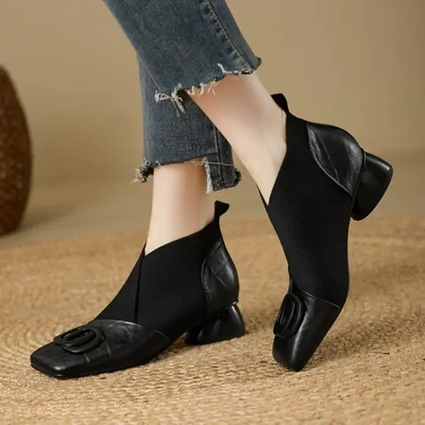 CT2601 – Women’s Square-Toe Leather Shoes (4)