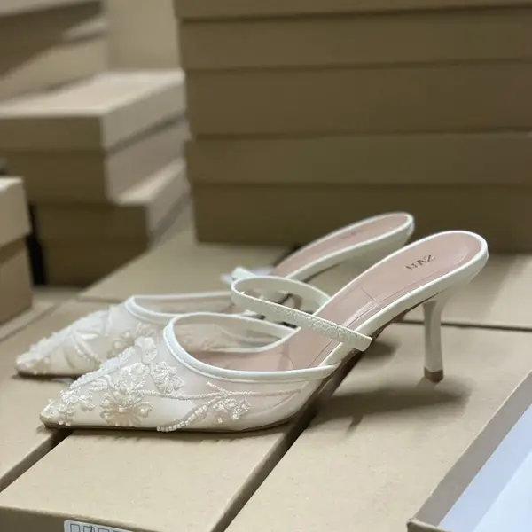 Women's White Embroidered Mesh Pointed-Toe Heels