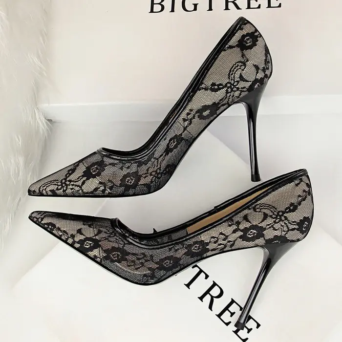 CT1340 - Shallow mouth pointed mesh hollow lace shoes (1)