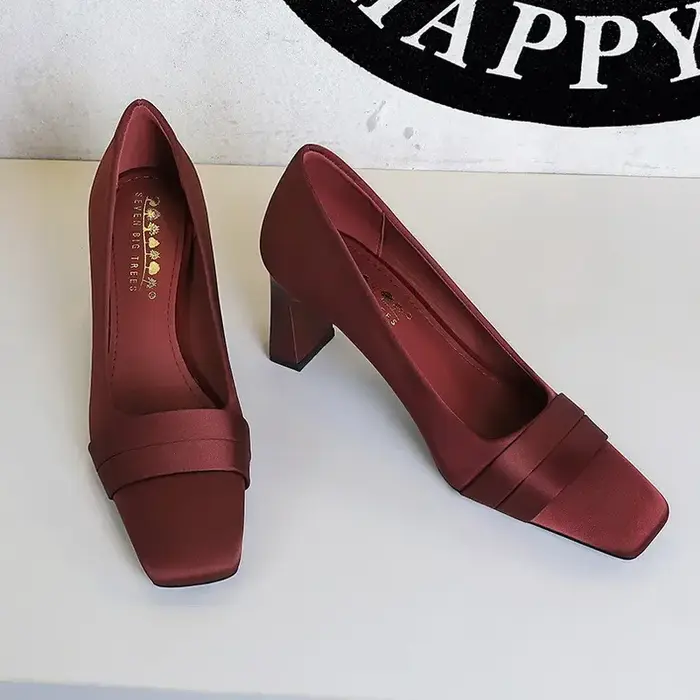 Wine red