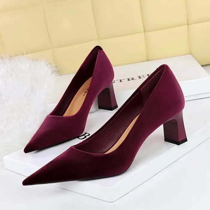 Wine red