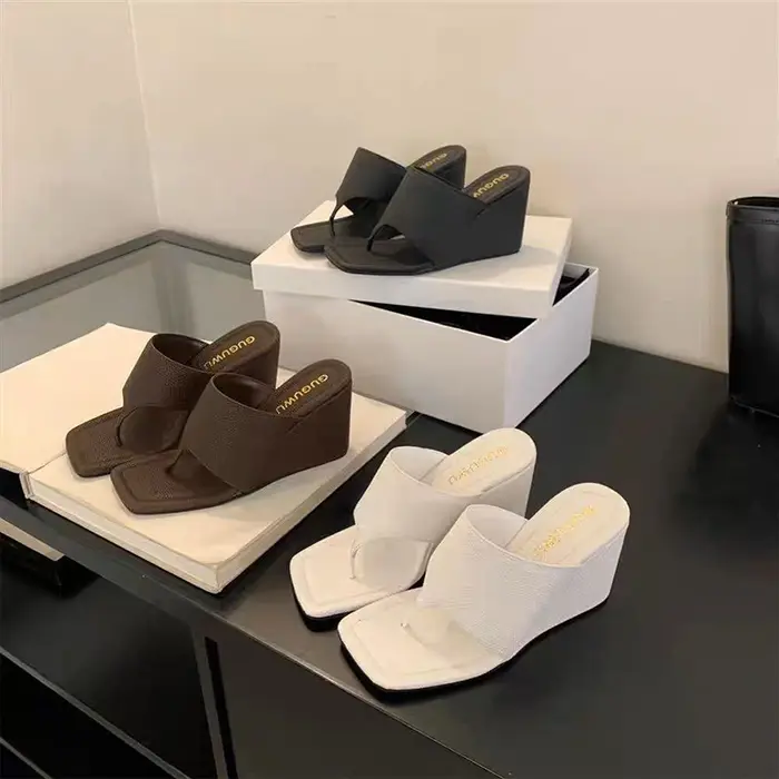 Niche Wedge Design Clip Toe Open Toe Sandals