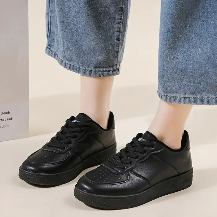 CT2640 – Soft Sole Versatile Student Shoes (3)
