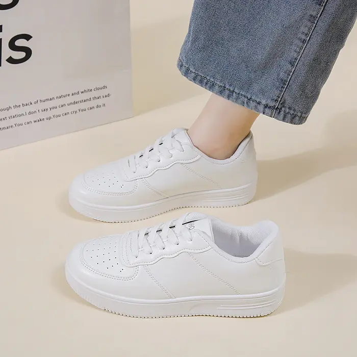 CT2640 – Soft Sole Versatile Student Shoes (3)